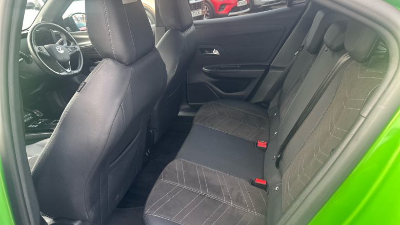 Vauxhall Mokka 100kW Ultimate 50kWh 5dr Auto Electric Hatchback